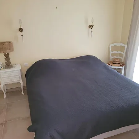 Апартаменты T3 70m2 Renove Rdc, 50m Plage,climatise Avec Grd Terrasse L'argentiere *