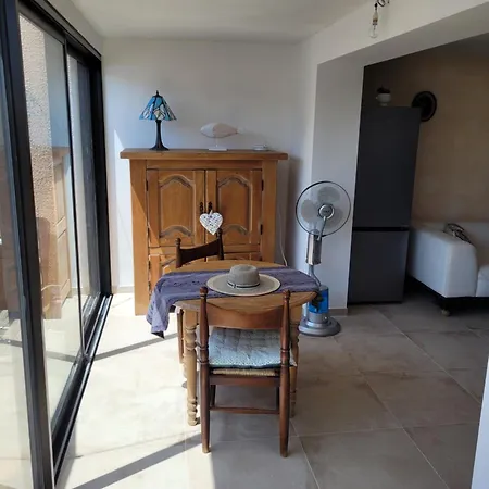 T3 70m2 Renove Rdc, 50m Plage,climatise Avec Grd Terrasse L'argentiere * La Londe-les-Maures