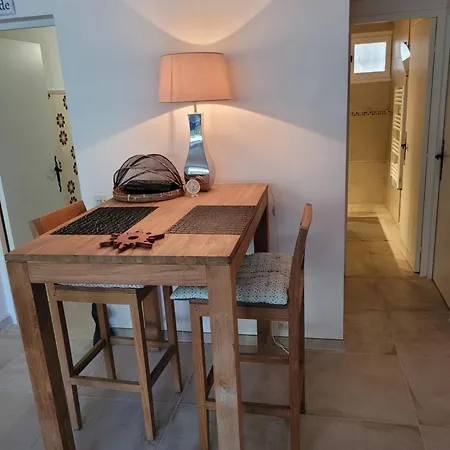 T3 70m2 Renove Rdc, 50m Plage,climatise Avec Grd Terrasse L'argentiere * La Londe-les-Maures